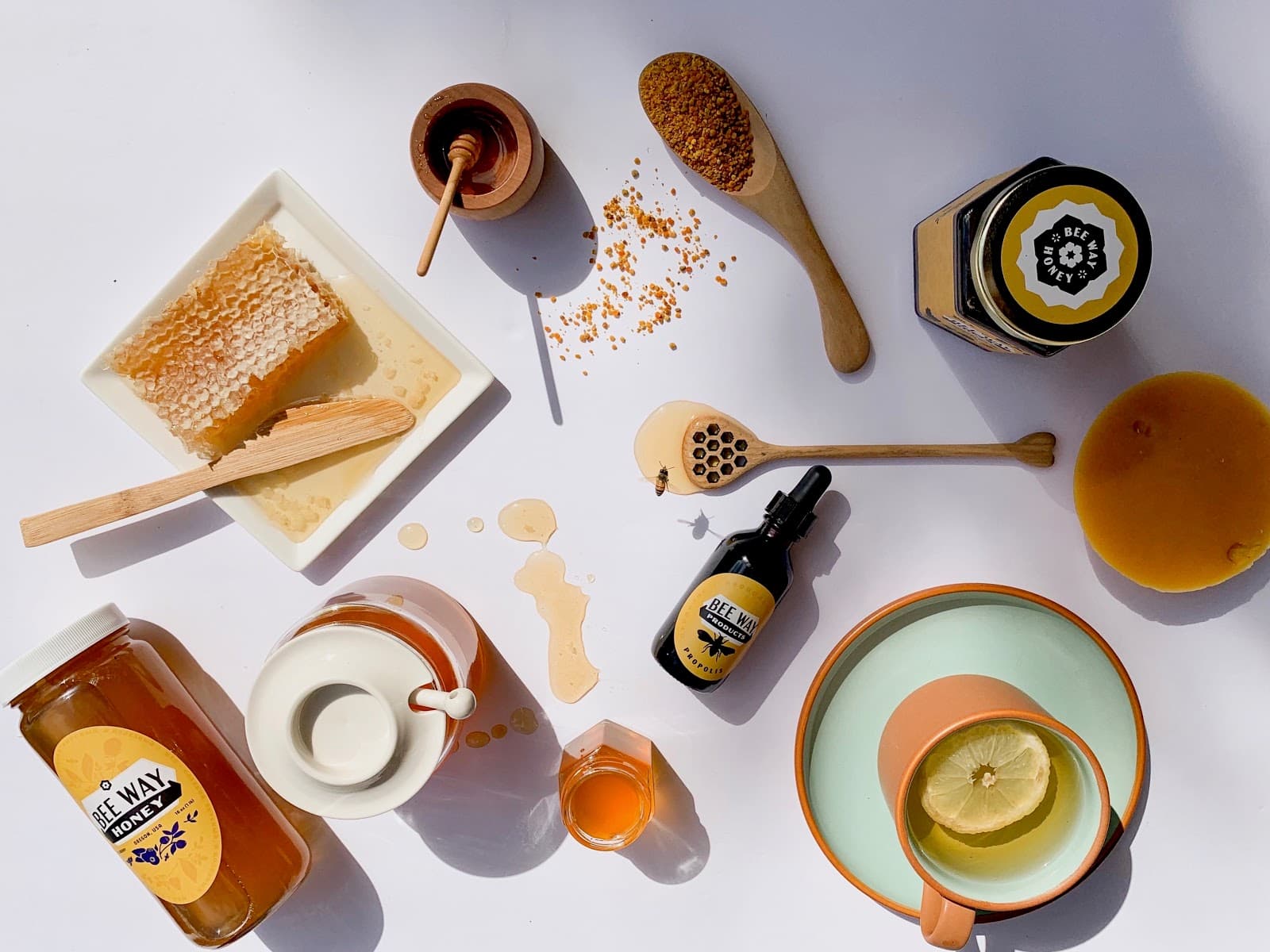 Bee Way Honey Pollination