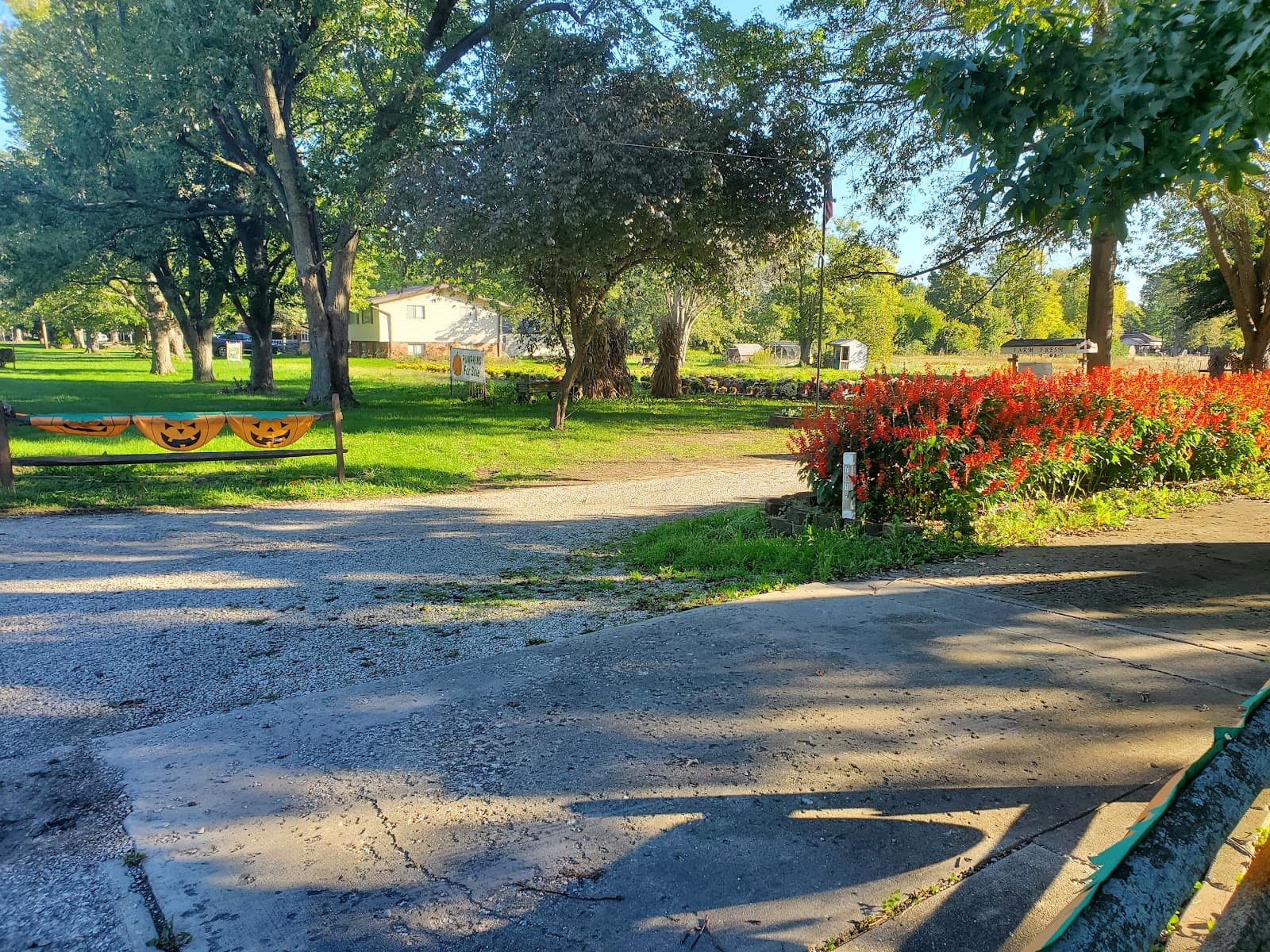 Armstrong Golden Harvest Farm - Image 1