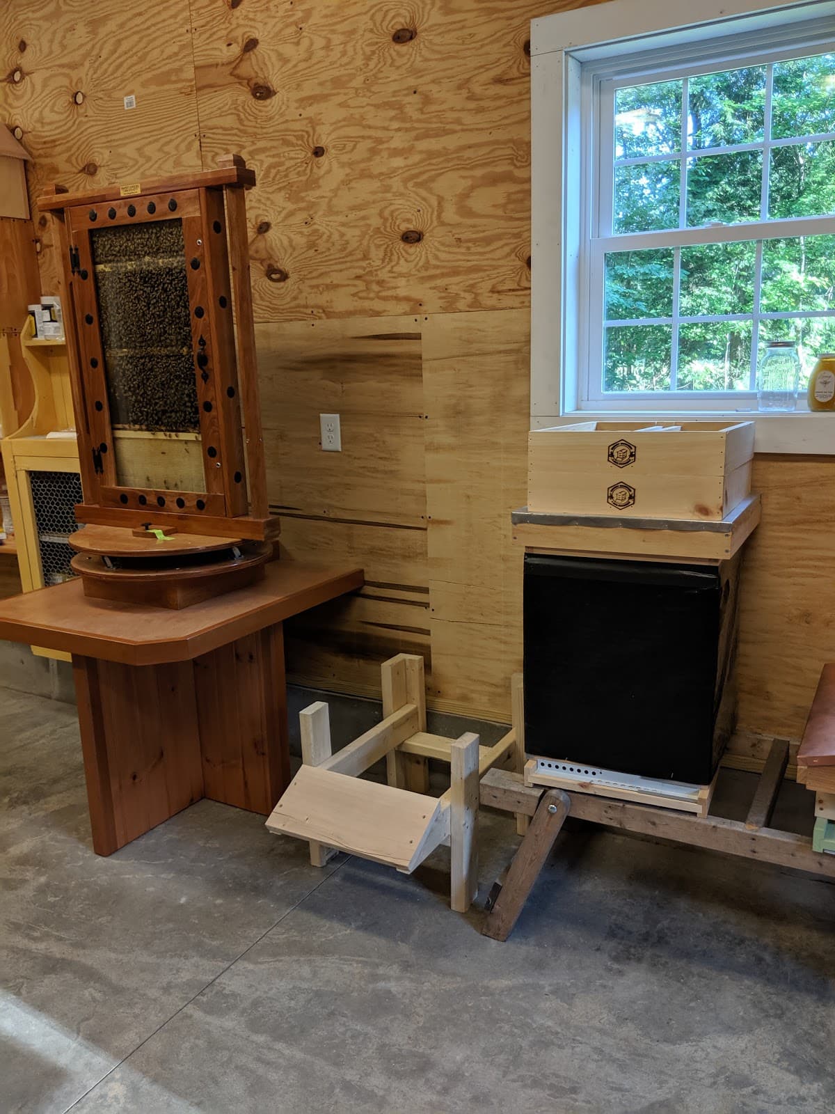 Backwoods Bee Farm - Image 1