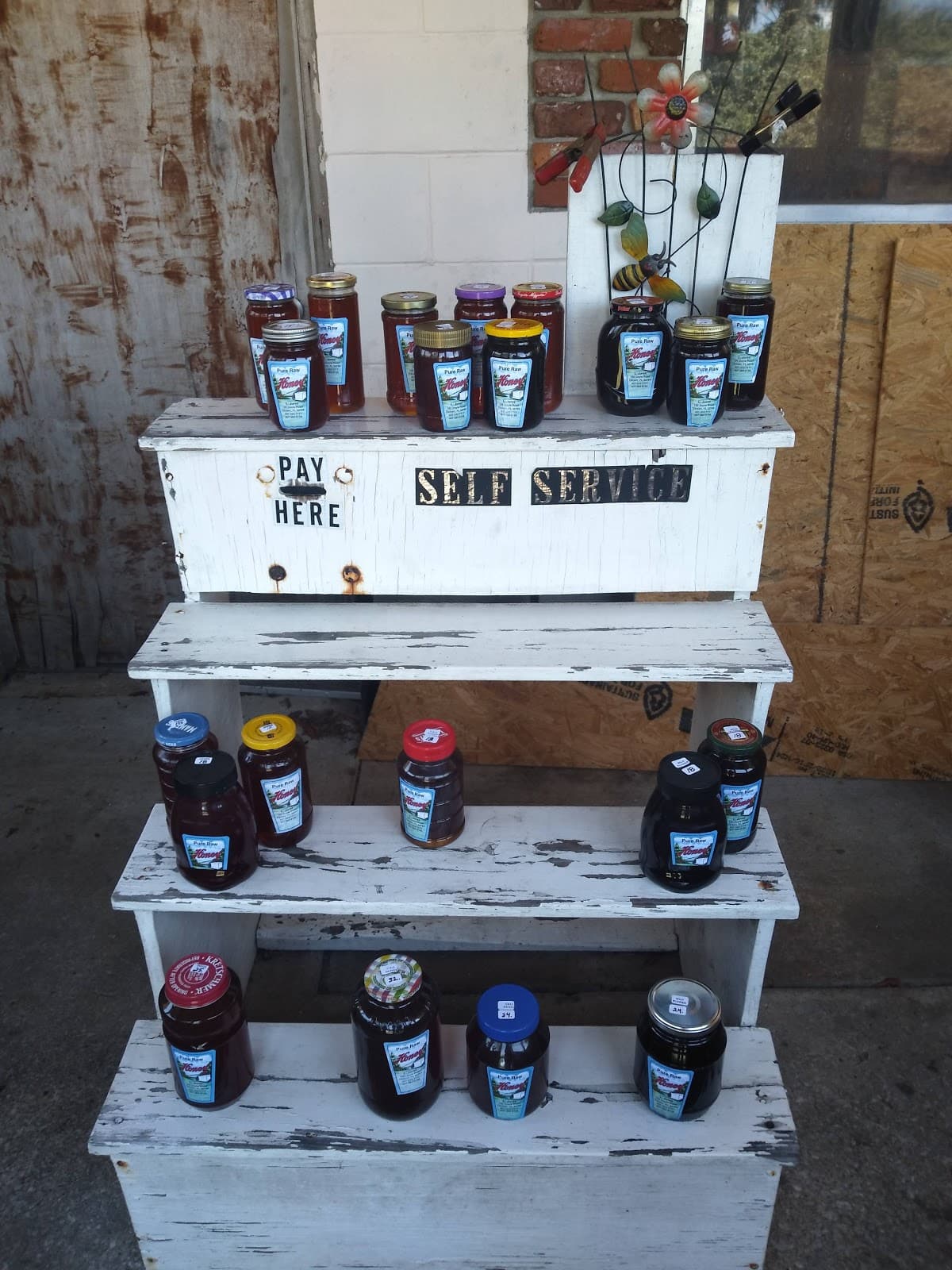 Jurss Honey Farm - Image 1